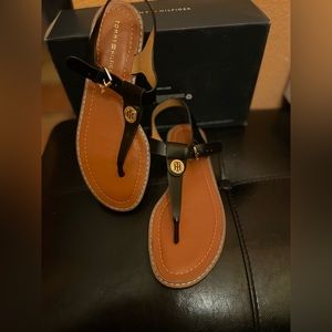 Tommy Hilfiger Black Leather Sandals Size 10
